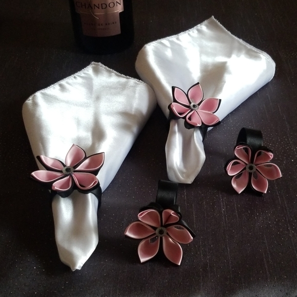 Napkin Rings - Picture 6 of 7